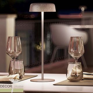 Lampada da tavolo senza fili ricaricabile FADE TABLE LAMP METAL Ø13 H38 - PLUST