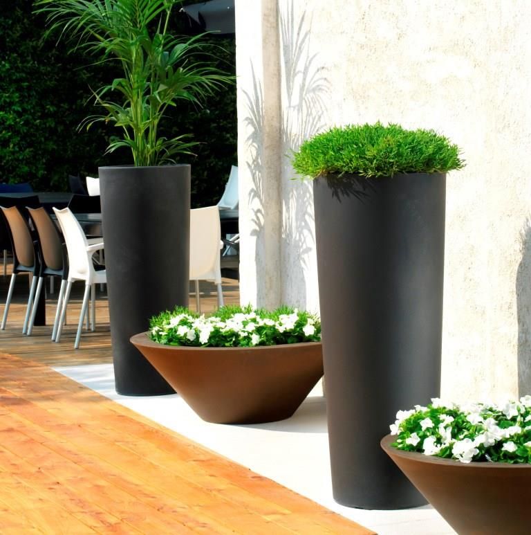 Vaso Fioriera In Ceramica Con Scanalature Verde Chiaro 14,5cm H12,5cm